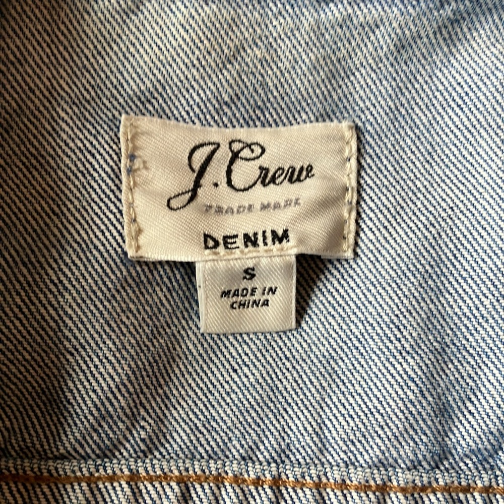 J.Crew cropped denim jacket, size small, warm blue. - Picture 6 of 6